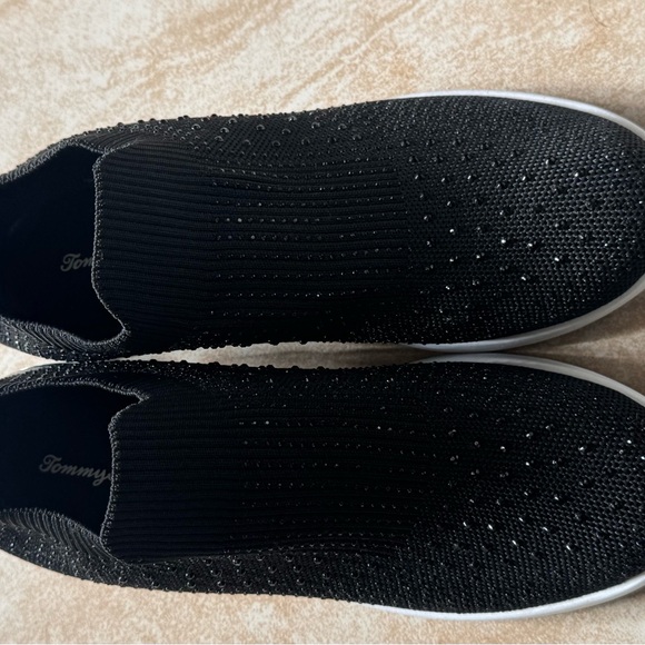 Tommy Bahama Black Knit Slip-On Athletic Shoes - Picture 2 of 5